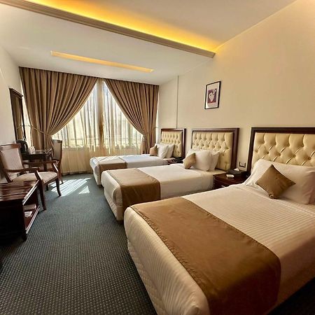 Midtown Hotel & Suites Бейрут Екстериор снимка