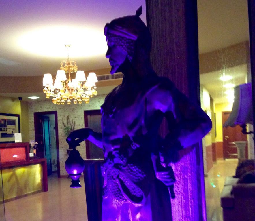 Midtown Hotel & Suites Бейрут Екстериор снимка