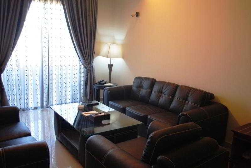 Midtown Hotel & Suites Бейрут Екстериор снимка
