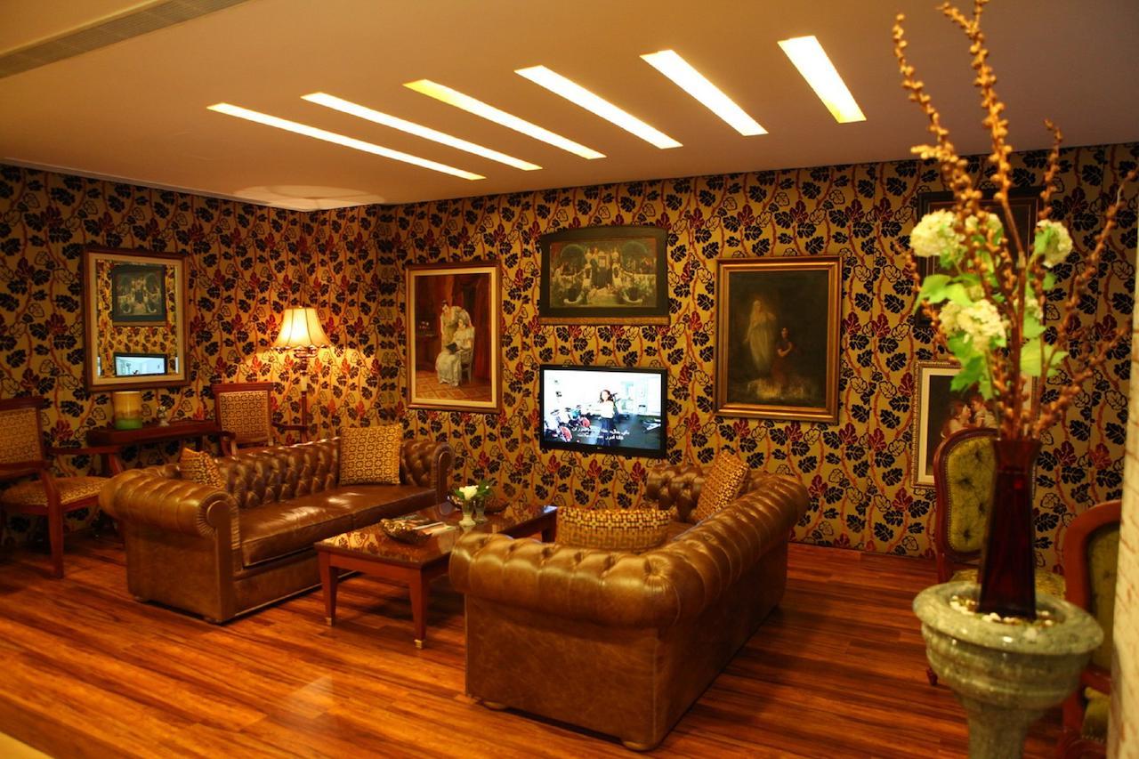 Midtown Hotel & Suites Бейрут Екстериор снимка