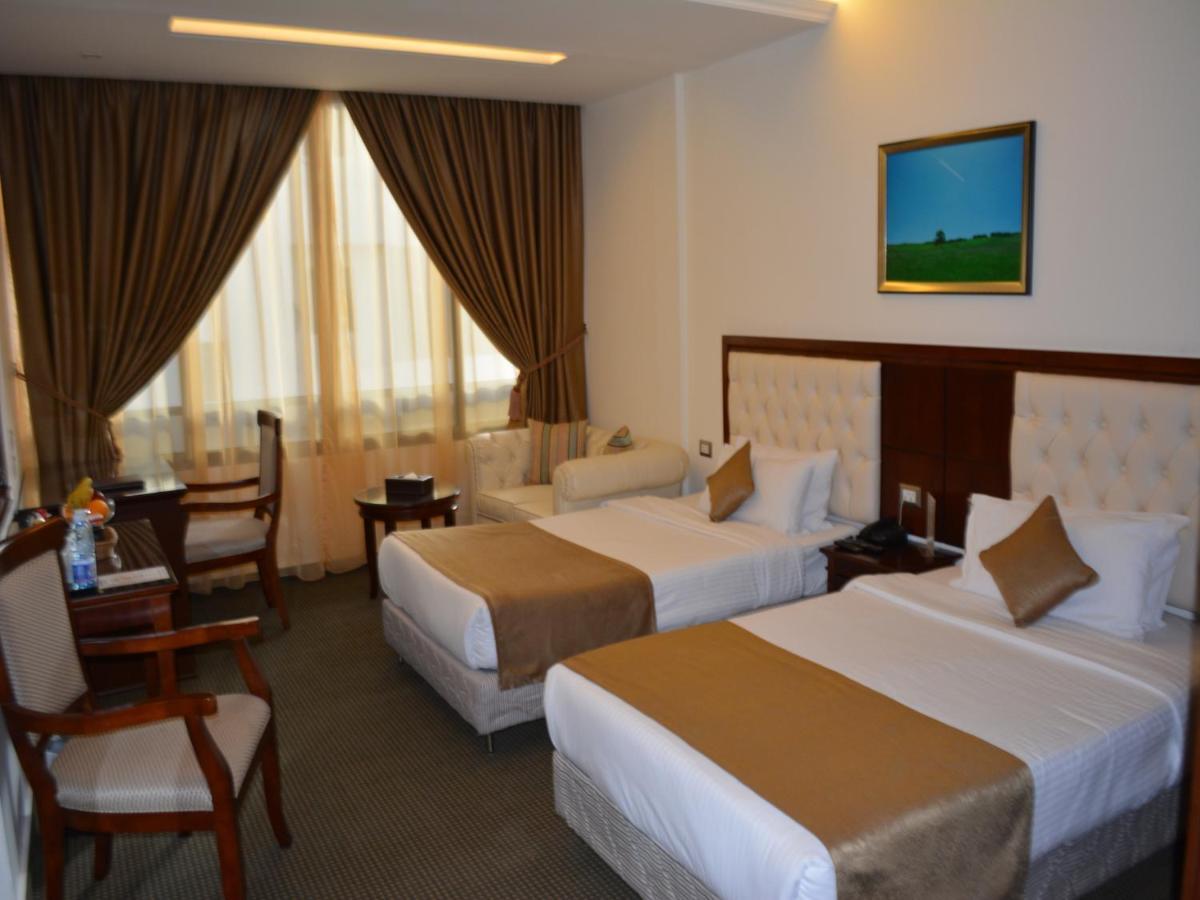 Midtown Hotel & Suites Бейрут Екстериор снимка