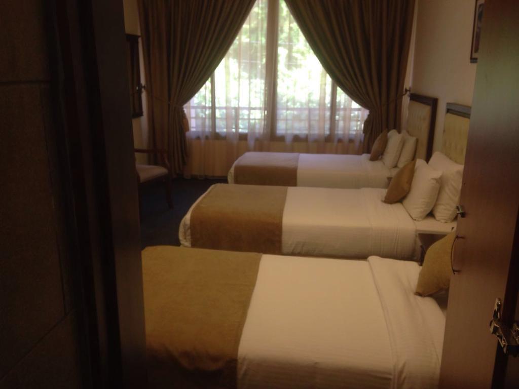 Midtown Hotel & Suites Бейрут Екстериор снимка