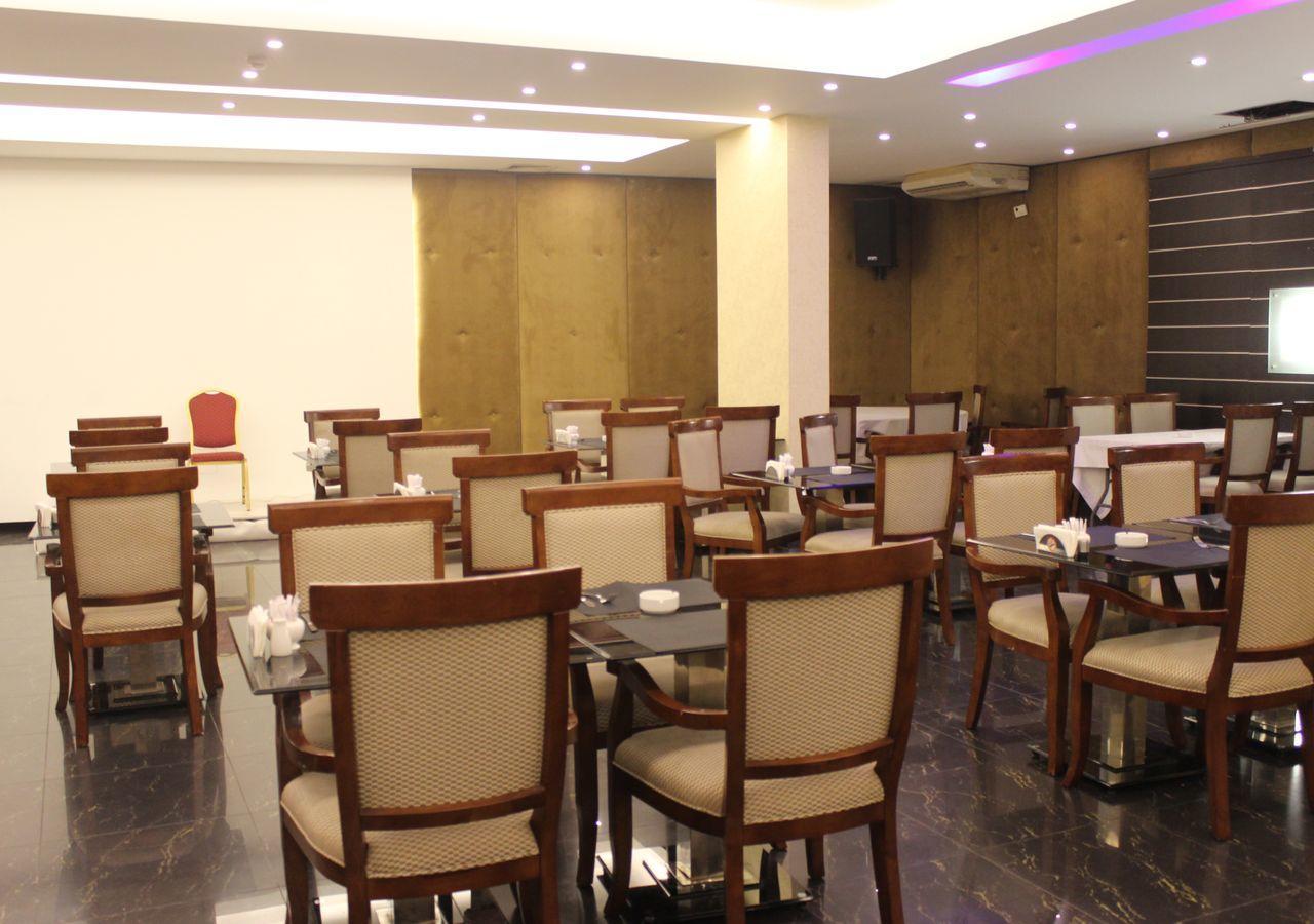 Midtown Hotel & Suites Бейрут Екстериор снимка